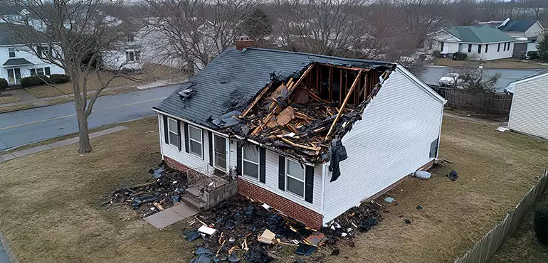 Why Choose Us for Selling Damaged House in East Hartford, CT?